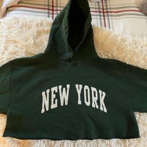 Brandy Melville Green New York Cropped Hoodie